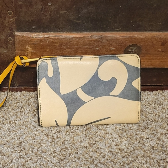 FIVE FOR $50 Jacob Mustard and Gray Wallet - Picture 1 of 6